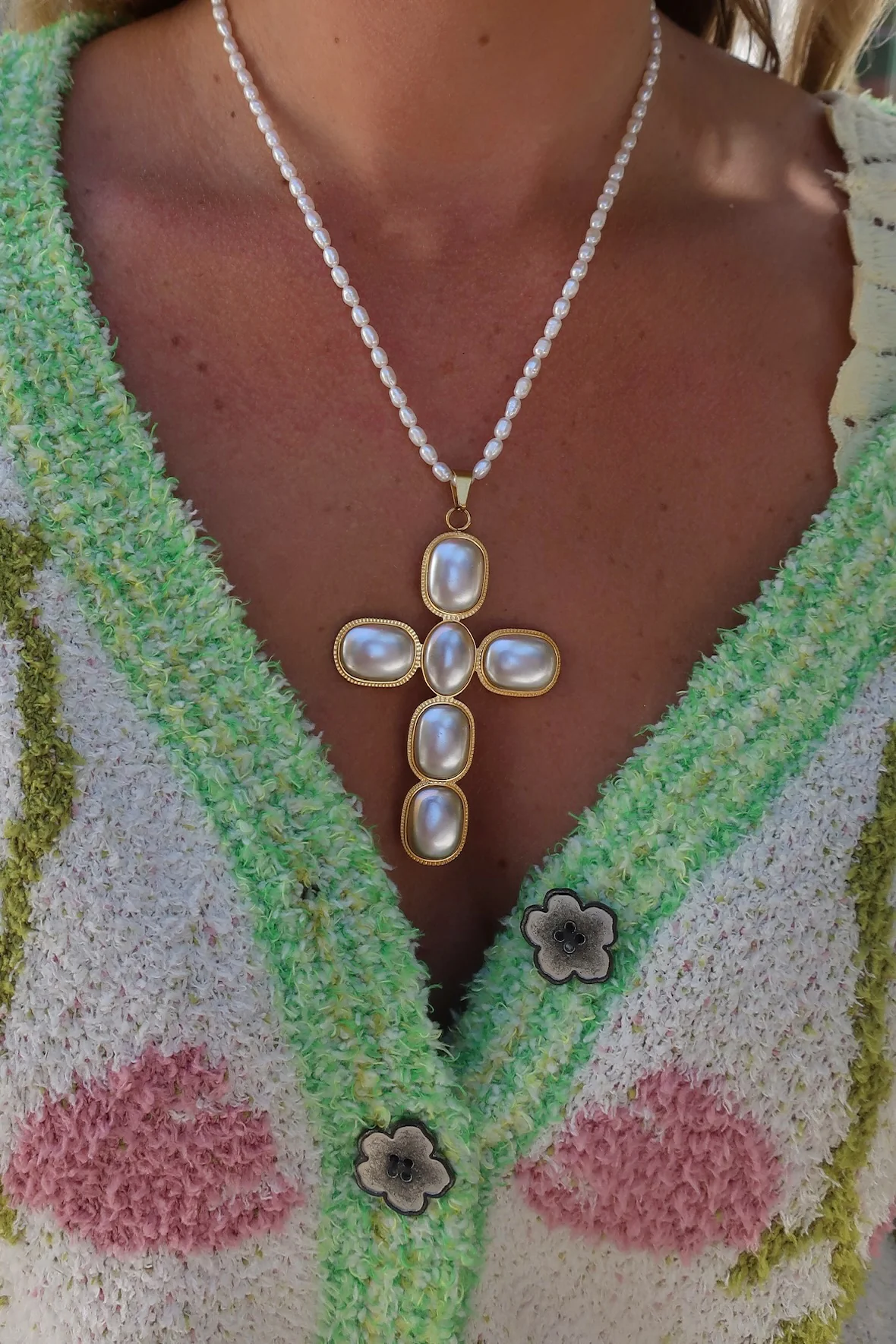 Chloe Pearl Cross Necklace - Image 3