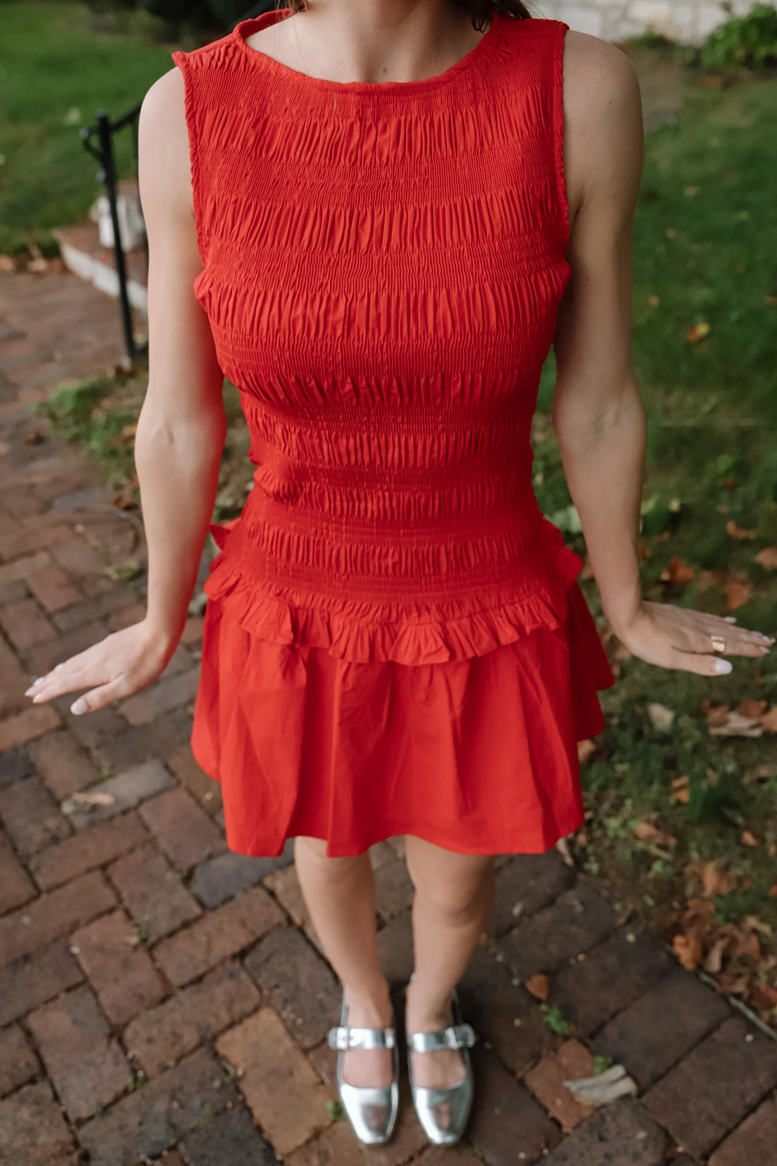 Julianne Ruffle Mini - Image 5